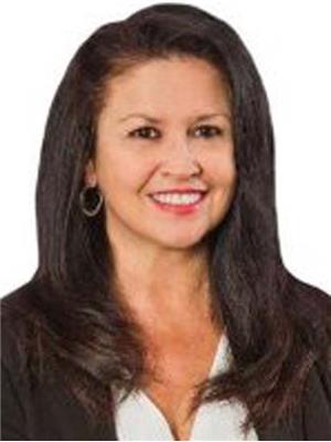 LAURA REGGIMENTI