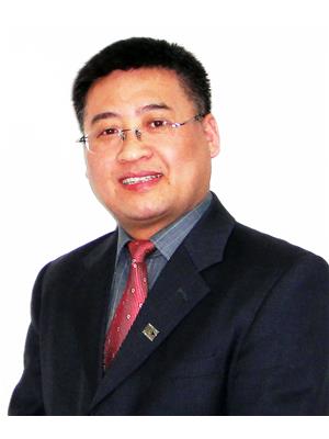 ROBIN LUO