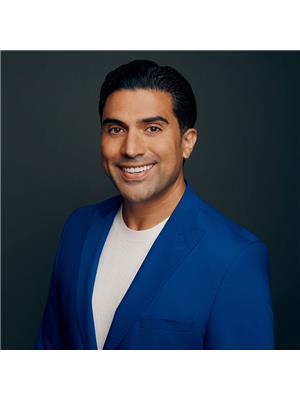 ADAM MONIZ