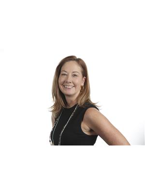 SHELLY HOWE