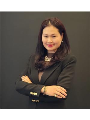 GRACE KUANG