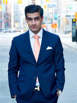 ANDREW AHMED