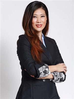 LUCY CHANG
