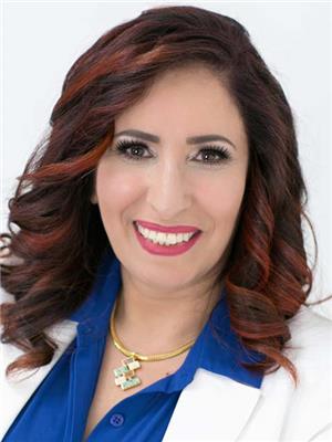 LUNA FAISAL