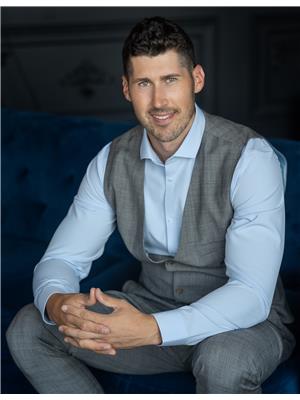 ALEX ABRAMOV