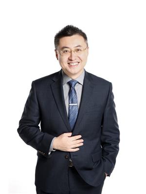 AIDEN WANG