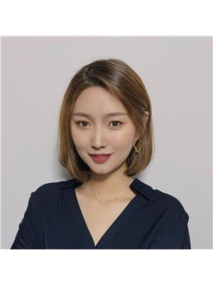 SELENA SUN
