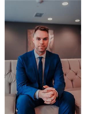 BRETT WIEDERHOLD