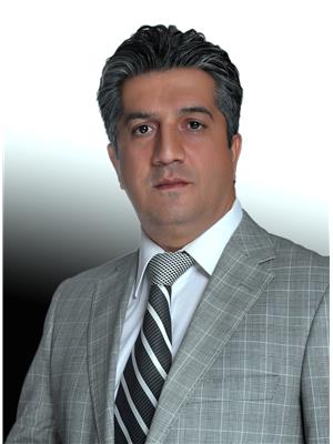PEYMAN KHODADADINEJAD