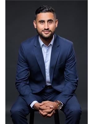 RAJ MANGAT