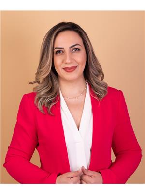 NAMIRA MOHAMMADI DINANI