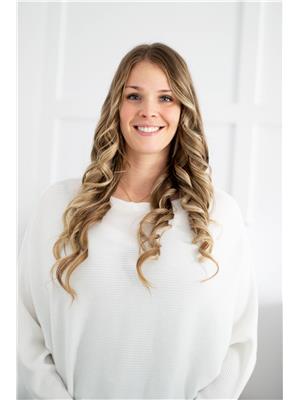 MARLEE WARNER