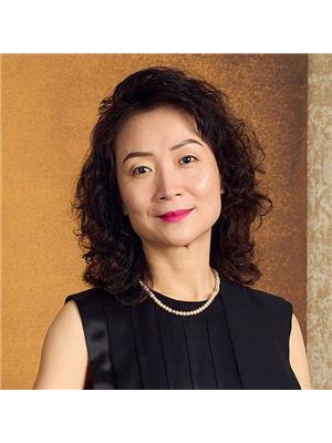 SARAH GU