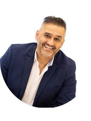PAUL FAUSTINO