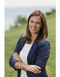 LISA VANDENBUSSCHE