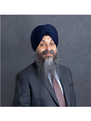 GURMEET KAPOOR