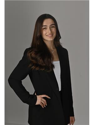 Julia Vignanello