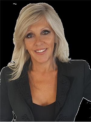Tracey Ellis