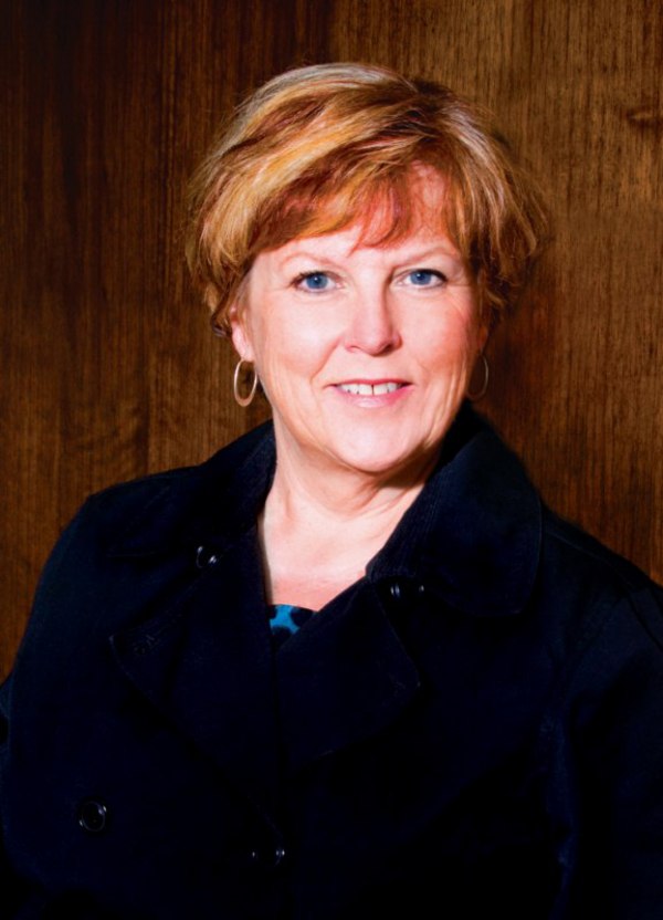 Dianne Button