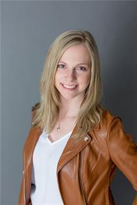 DIANE OUDE VOSHAAR-STUEBING