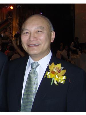 JAMES KAN