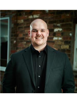 DARRIN LUCAS COUROUX