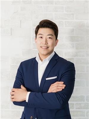 Eric Lee