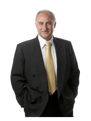 Franco Castellucci