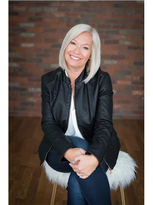FRANCINE COUNTRYMAN