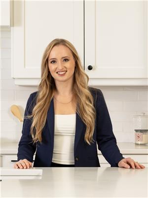 HANA BRADBURY
