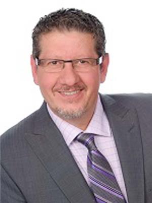 VINCE CARNOVALE