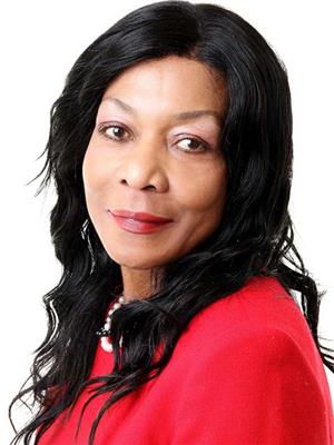 CYNTHIA DA COSTA
