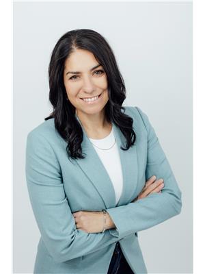 Nadia Francis