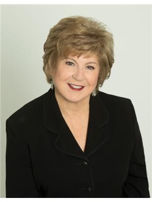 GAIL J. FIELDER