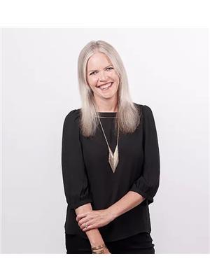 JULIE DINGMAN