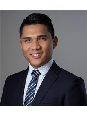 Von Fernandez
