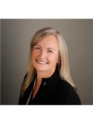 Karen Delcourt