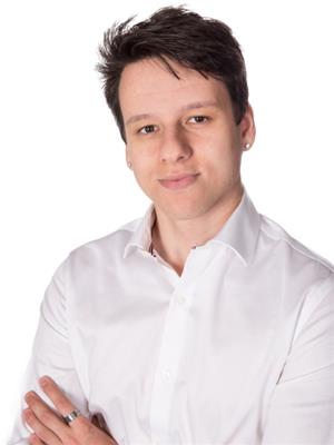 Theo Bandeira Bernardes Gorini
