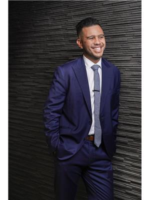 KRISTOFER GAMBOA
