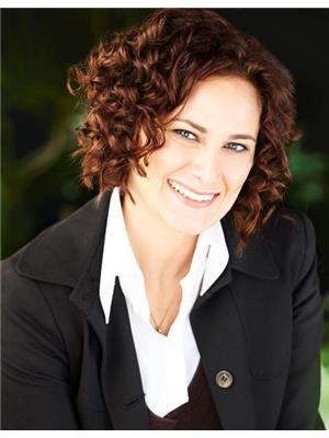 JENNIFER FAZARI