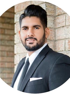 AKASH BAJWA