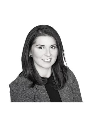 VANESSA JULIA CACCIATORE