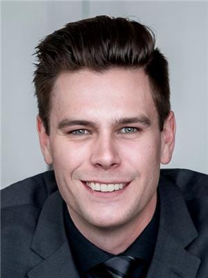 DEREK WESLEY CLUGSTON
