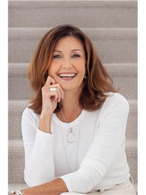 LAURIE BLAHA