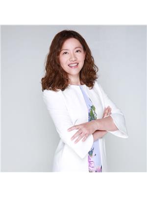 DENISE CHEN