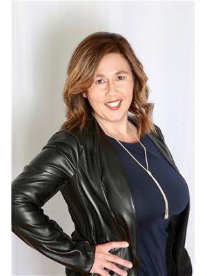 KIM FIELD