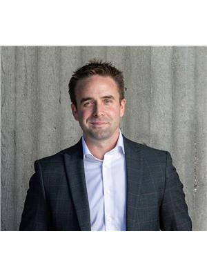 ADAM DEGROOTE