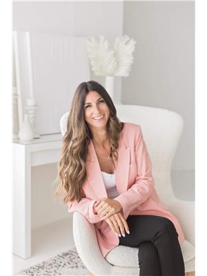 ANNA BRUNO