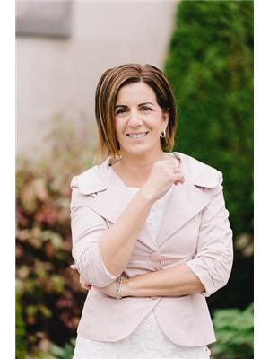 Anna Camposeo