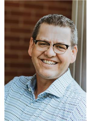 Gus Burneau